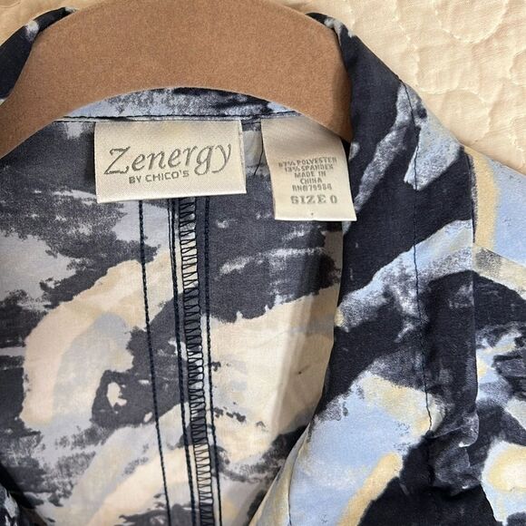 NWOT Chico’s Zenergy Jacket - Picture 4 of 4